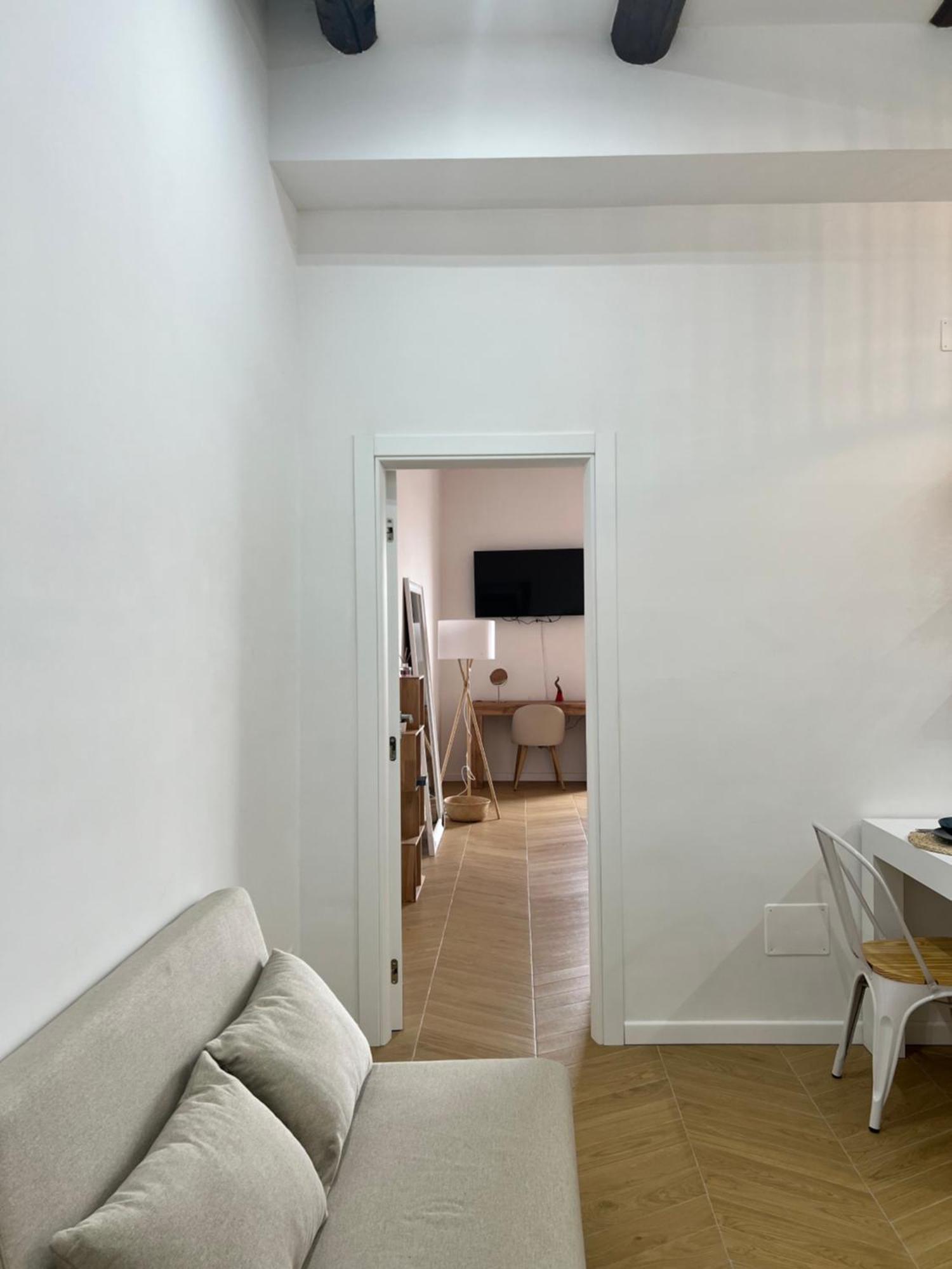 Gennarino Apartments - Panorama Suite With Balcony And Urban Loft Napoli Ngoại thất bức ảnh