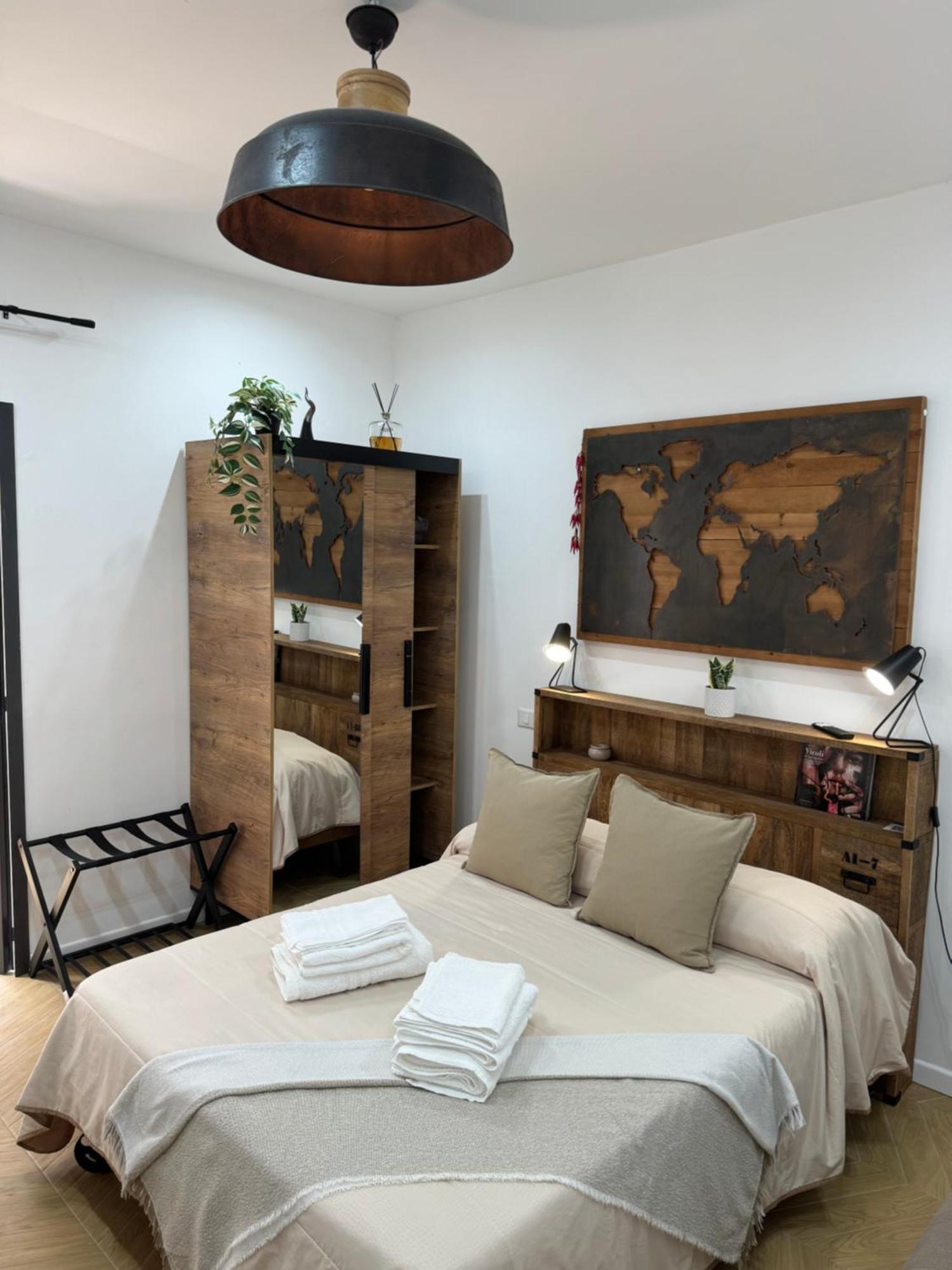 Gennarino Apartments - Panorama Suite With Balcony And Urban Loft Napoli Ngoại thất bức ảnh